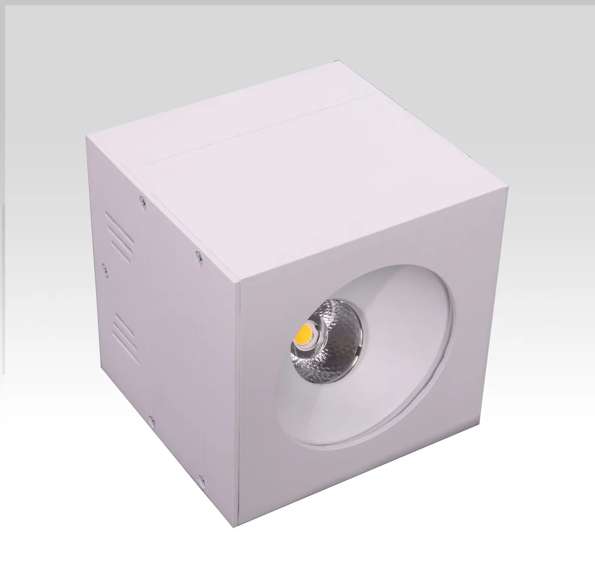 BOXY SIRIUS